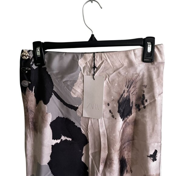 Zara Satin Effect Print Midi Skirt Gray Tan Size Small NWT High-Waisted - Picture 4 of 8